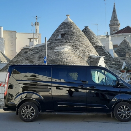 Trulli autista privato minivan